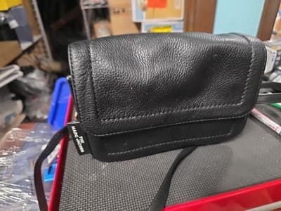 Marc Jacobs The Cushion Leather Shoulder Bag Black - Image 1