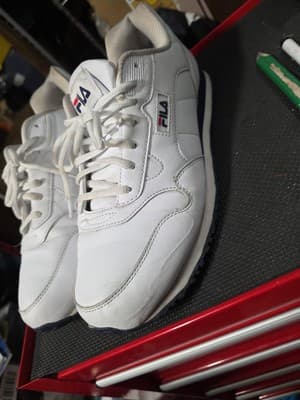 Fila 1SC60512-125 Men’s Retro Styled Sneakers with Modern Materials Size 12 - Thumbnail 2