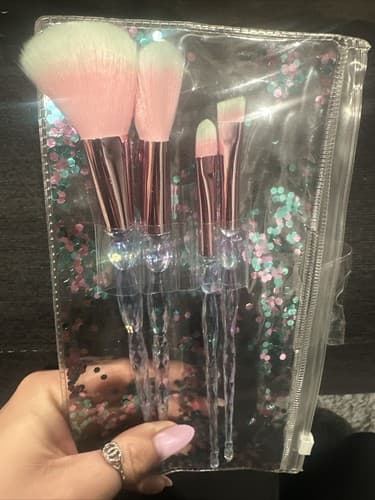 Best Selling 4pcs Mermaid Cosmetic Fishtail Makeup Brush Set In A Pouch - Image 1