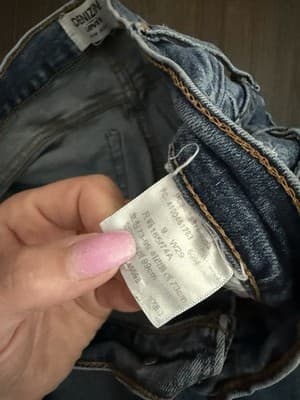Levis Denizen Distressed Mom Jeans Size 9 Light Wash - Thumbnail 3