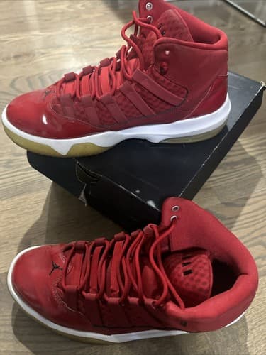 Nike Jordan Men’s Max Aura Red High Top Size 10 Basketball Shoes CQ9451-600 - Thumbnail 3