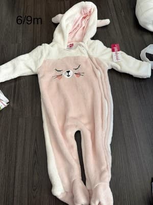 Baby Girl Bodysuit 6-9M Fuzzy Warm Winter Fall Cozy Hooded New - Image 1