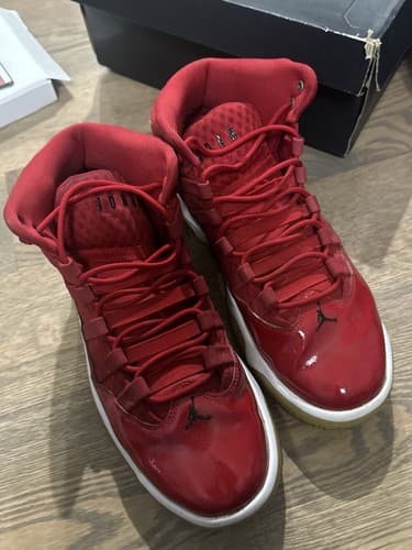 Nike Jordan Men’s Max Aura Red High Top Size 10 Basketball Shoes CQ9451-600 - Thumbnail 2