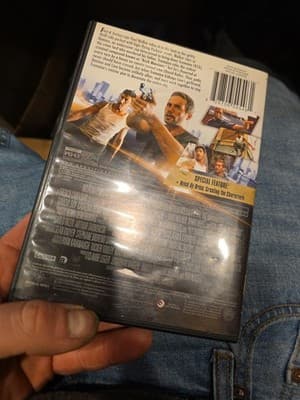 (FOX) BRICK MANSIONS R1 DVD - PAUL WALKER / RZA - Thumbnail 2