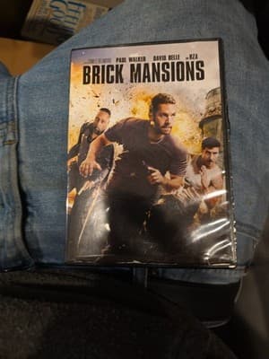 (FOX) BRICK MANSIONS R1 DVD - PAUL WALKER / RZA - Image 1