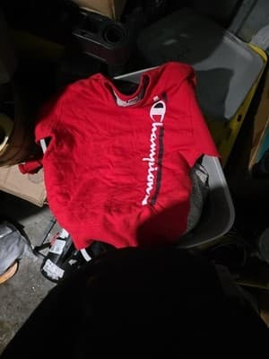 Men’s champion Red Sweatshirt Size S - Thumbnail 2