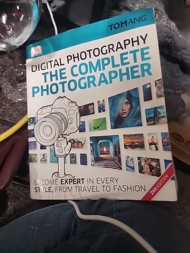 Digital Photography: The Complete Photographer - Image 1