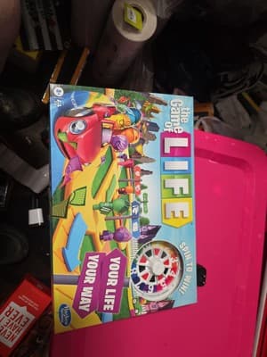 GAME OF LIFE Hasbro Classic Board Game Family Friends Night Complete FR S/H - Image 1