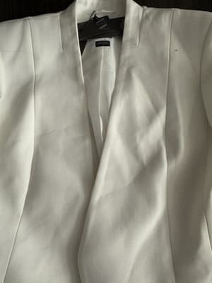 Armani Exchange Women’s White Blazer Size 4 - Thumbnail 2