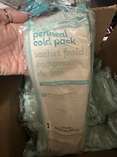 CASE OF 24 NEW Standard Medline Perineal Cold Packs (4.5 x 14.25 IN) MDS138055 - Image 1