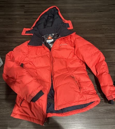Columbia Women's Large Interchange zip in Jacket Tri-Climate Red Down Insulated - Image 1
