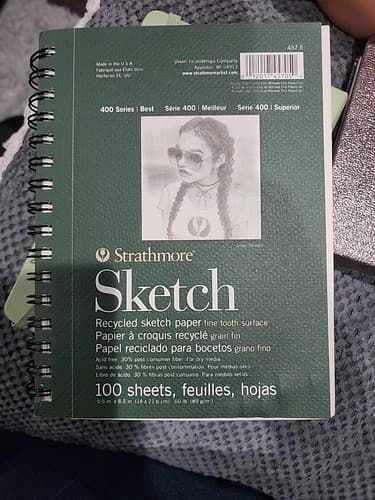 Strathmore 400 Series Recycled Sketch Pad 5-1/2 x 8-1/2" - Image 1