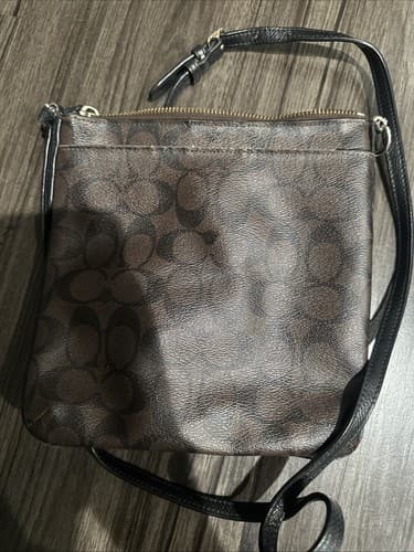 Coach F35940 Crossbody Purse - Brown / Black Leather Signature C - Thumbnail 2