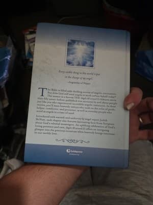 Angels All Around Us - True Stories of Encounters with God's Heavenly Messen... - Thumbnail 2
