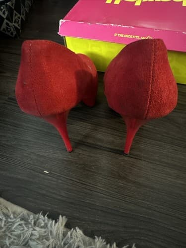 Charlotte Russe Platform Pumps Red- Women's Size 9- In Box - Thumbnail 4