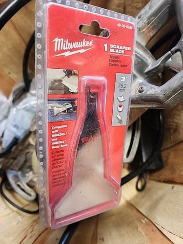 Milwaukee Tool 49-00-5456 3" Scraper Blade - Image 1