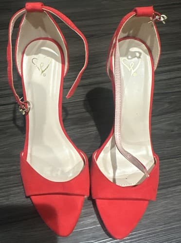 Women’s red pointed Open toe heels Size 6.5 - Image 1