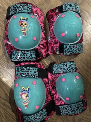 LOL Surprise Childrens Knee and Elbow Pads - Image 1