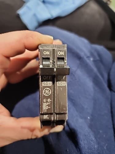 GE THQP250 Miniature Circuit Breaker, 50 A, 120/240V Ac, 2 Pole, Plug In - Image 1