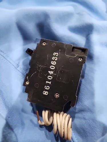 Siemens QF120A 20 Amp Circuit Breaker GFCI Used - Image 1