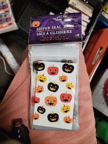 NEW Halloween Treat Bags with Zip Seal (70 Count) Pumpkins - Image 1
