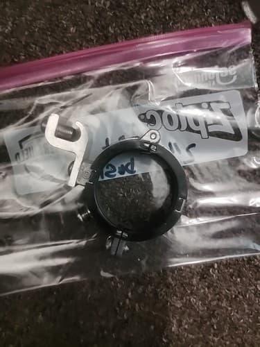 BRIDGEPORT SGBS-386 2" STEEL SPLIT GROUNDING BUSHING #14-1/0 - Image 1