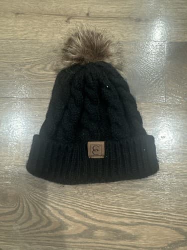 1Pc Unisex Pom-Pom Knit Hat, Y2K Style, Warm and Breathable, Black - Image 1