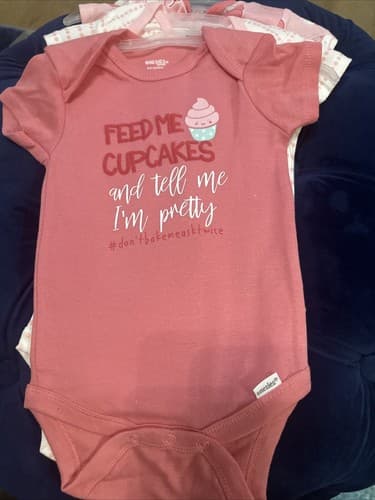 Baby Girl 3 Pack Bodysuit Short Sleeve Size 6/9m New - Image 1