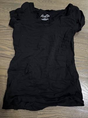 Aveto Juniors' V-Neck Short Sleeve T-Shirt Size Small Black - Image 1