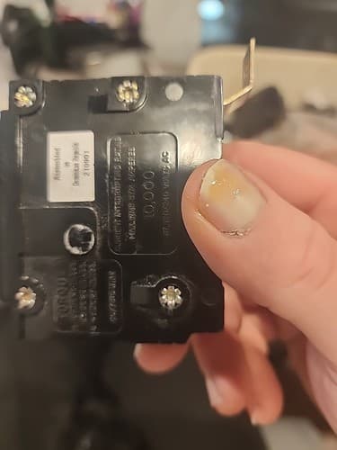 Eaton/Cutler-Hammer BAB1015 1 Pole Circuit Breaker - Bolt-on - Thumbnail 2