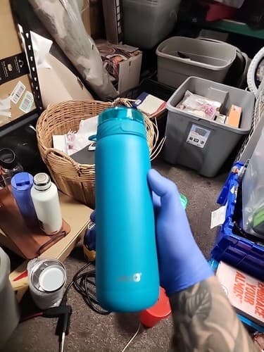 Ello Vacuum Insulated Stainless Steel Water Bottle/22oz - Thumbnail 2