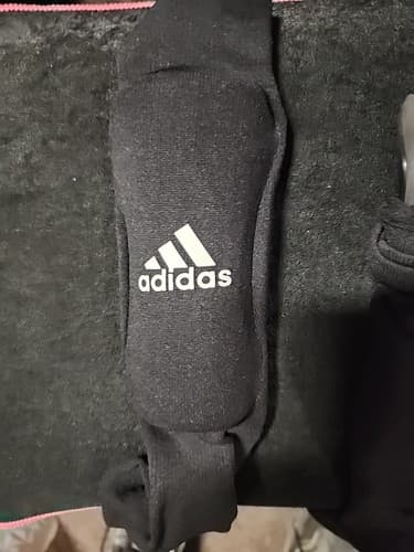 adidas Unisex-Child Performance Youth Sock Shin Guards, Black/White, Small - Image 1