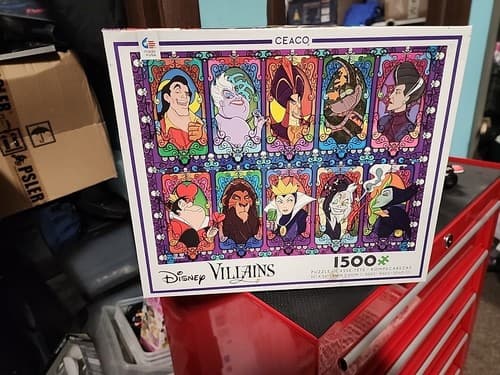 Disney 1500 piece puzzles Disney Villains & Classics II - Image 1