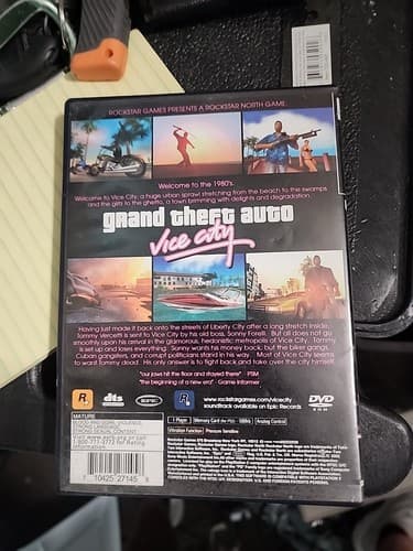 Grand Theft Auto: Vice City (Sony PlayStation 2, 2002) - Thumbnail 2
