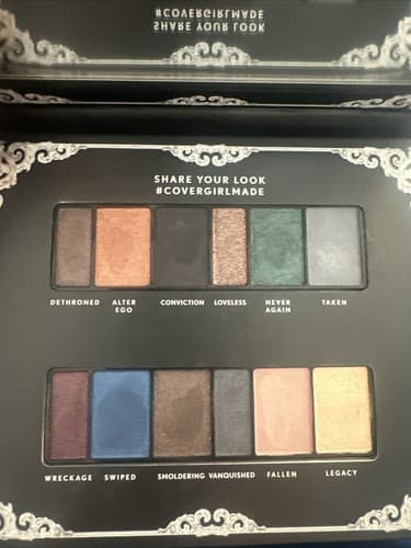 COVERGIRL Her Majesty OVERTHROWN Eyeshadow Palette, Opaque, Shimmer, Cobalt - Thumbnail 2