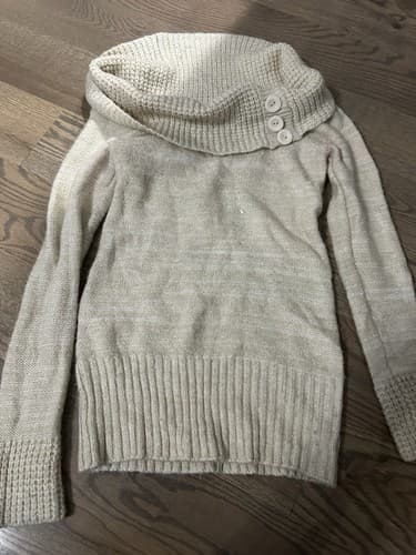 Wet Seal Size Medium Sweater - Image 1
