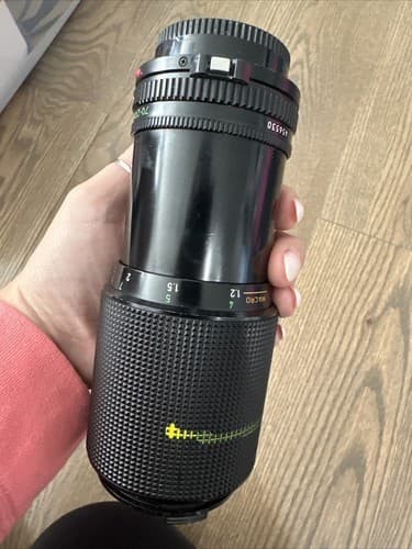 Canon EOS Fd 70-210mm Macro Zoom Lens - Thumbnail 4