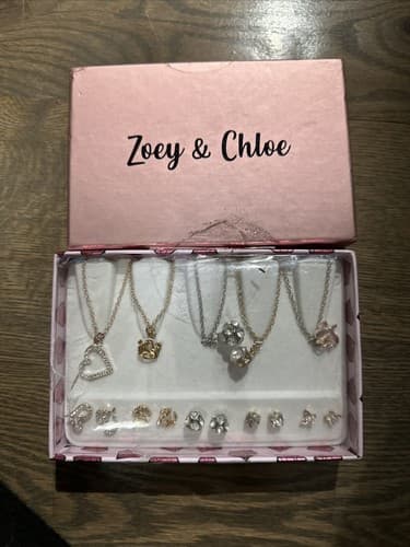 Zoey & Chloe Five Necklaces And Earrings. - Image 1