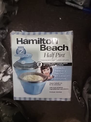 Hamilton Beach Half Pint Soft Serve Ice Cream Maker Model 68550E - Image 1