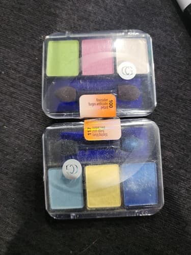 CoverGirl Eye Enhancers 3 Shades Eyeshadow #100 Firecracker &117 - Image 1
