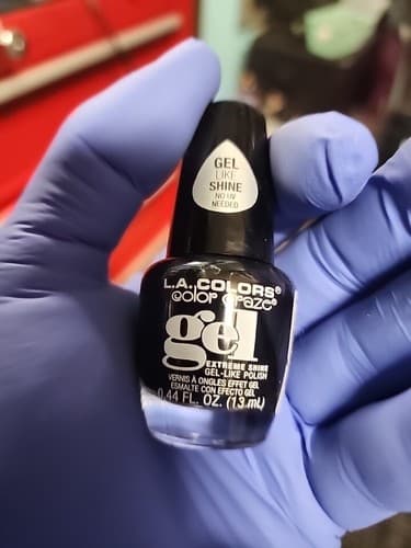 L.A. Colors Nail Polish 755 Anarchy - Image 1