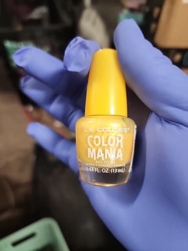 L.A. COLOR MANIA NAIL POLISH 0.44 fl oz BOTTLE, CHOOSE YOUR COLOR. - Image 1