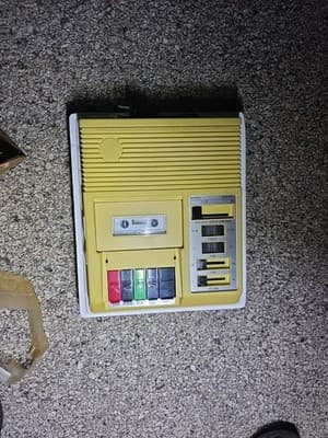 Clean Vintage C1 Variable Speed Cassette Tape Player Reverse Play - Image 1