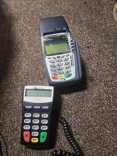 VeriFone OMNI Vx510 Credit Card Reader with 1000se Pinpad