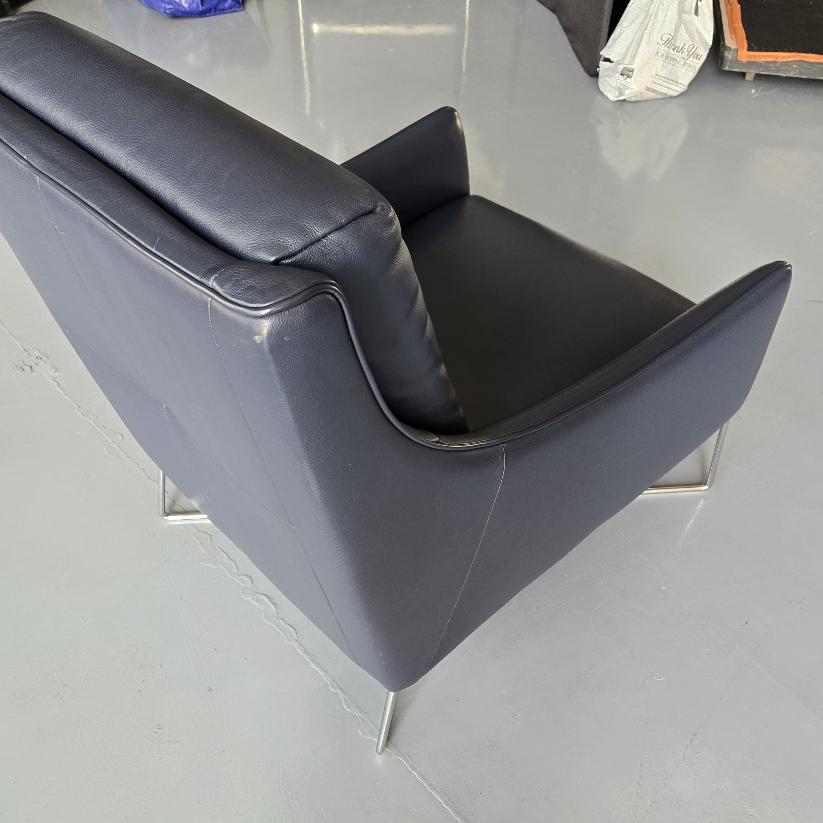 Natuzzi Editions Regina Armchair (CT15), Dark Blue Leather, Chrome base - Thumbnail 8