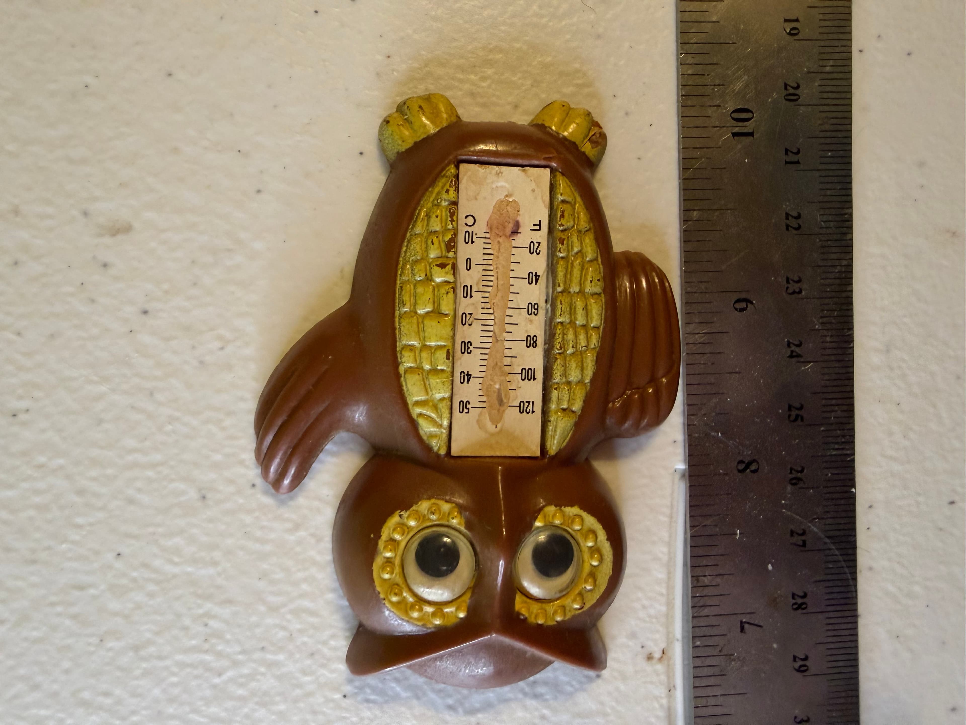 Vintage Arjon Owl Magnet 70s MCM Kitsch Googly Eyes Hong Kong Brown Gold Retro - Thumbnail 2