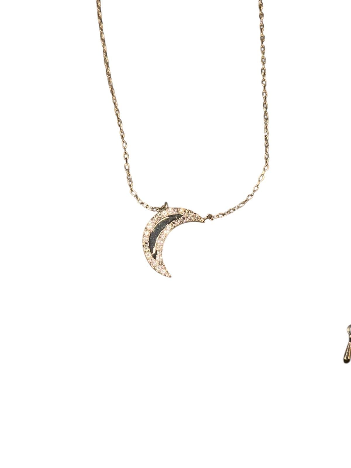 Necklace 4- pc Look at pictures before you buy. - Thumbnail 5