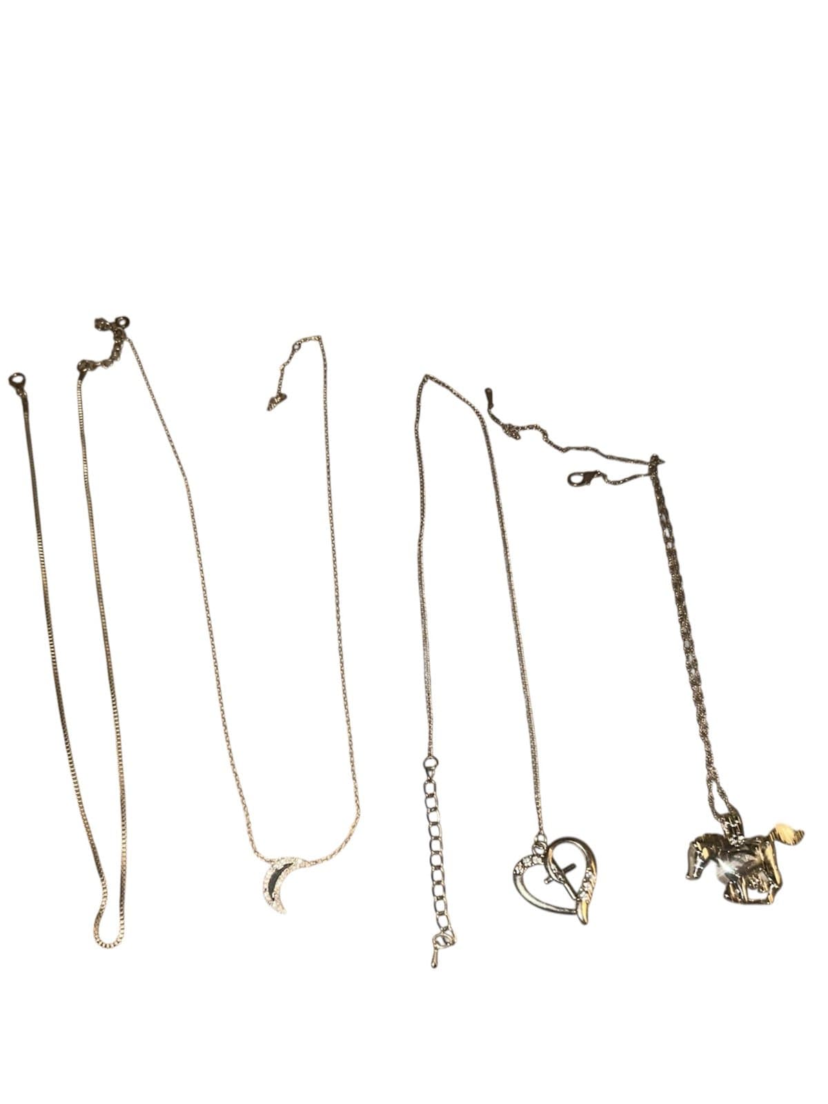Necklace 4- pc Look at pictures before you buy. - Image 1