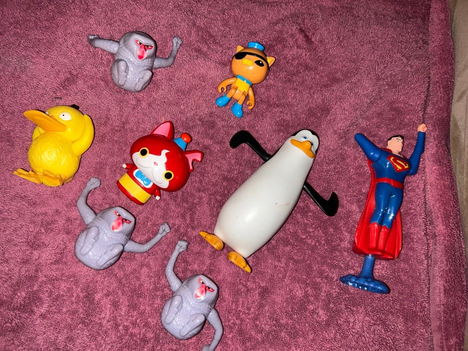 Huge lot of McDonald’s toys you get all of them - Thumbnail 3
