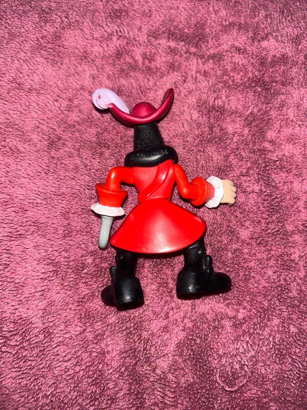 Disney Jake and the Neverland Pirates Captain Hook Action Figure Mattel - Thumbnail 2